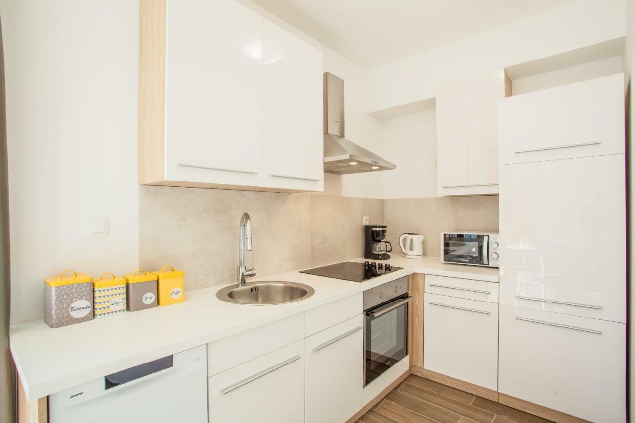 Apartment D Cres Exteriér fotografie